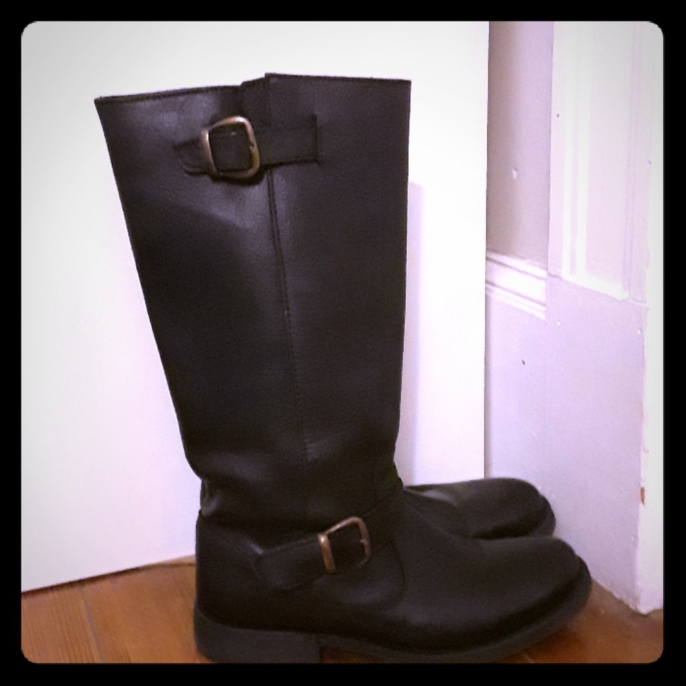 Steve Madden boots